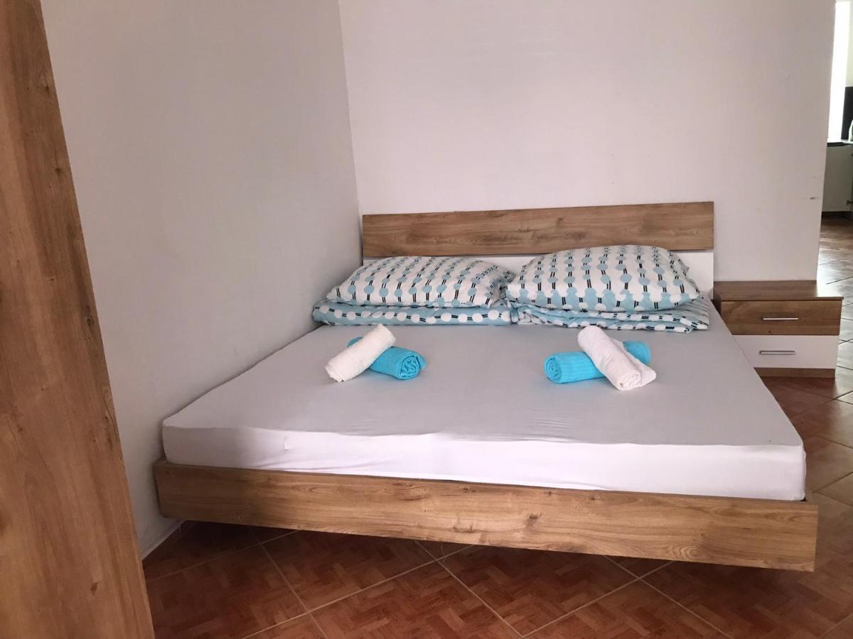 Dvacítka Apartamento Ceske Budejovice Exterior foto