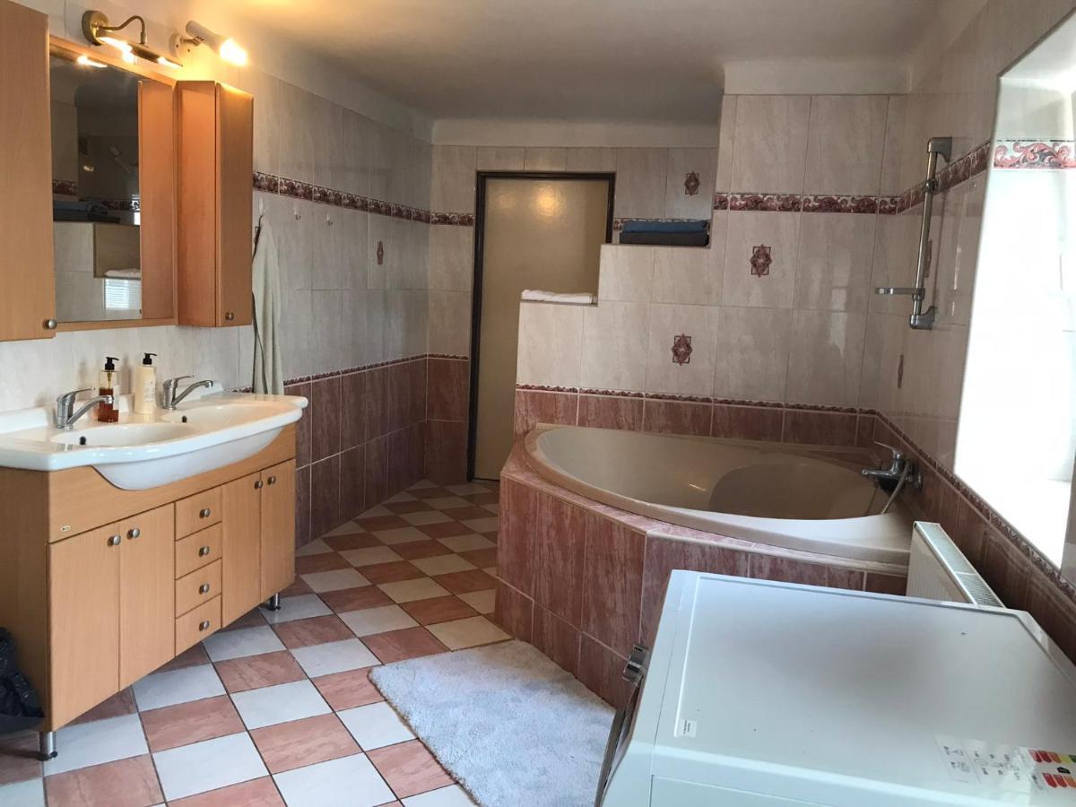Dvacítka Apartamento Ceske Budejovice Exterior foto